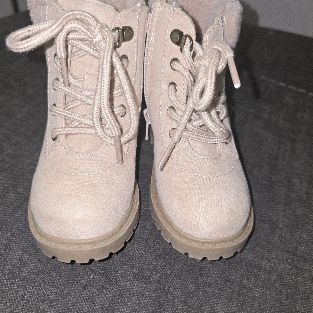 Old Navy Pink Suede-Look Kids Lace-Up Boots